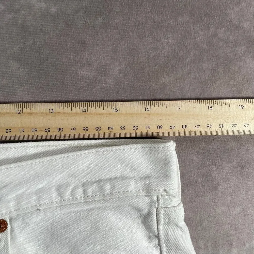 Vintage Levi’s 501 Button Fly White Denim Jeans Casual 33x29